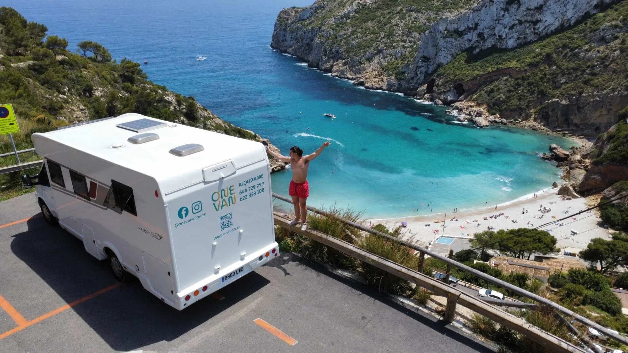 Autocaravana OneVan — Alicante